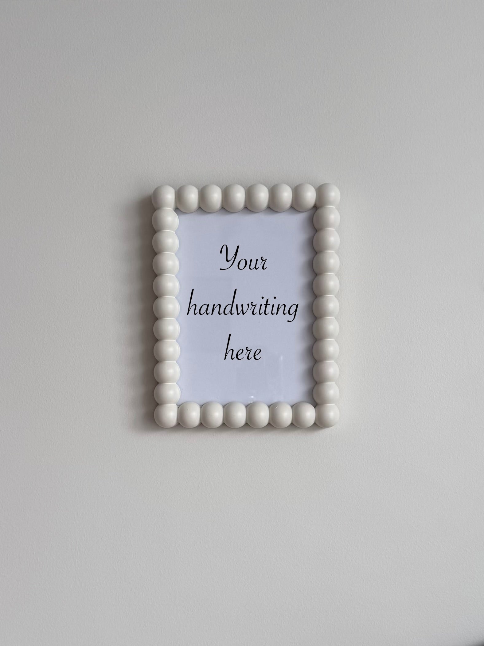 White beaded frame - 5 x 7 inch opening